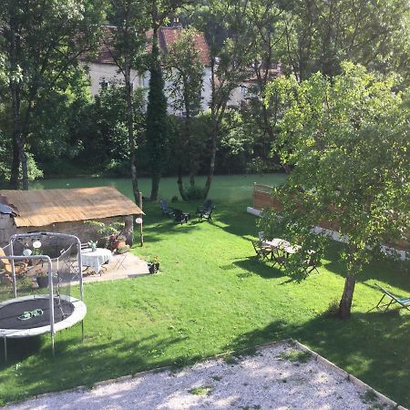 Gite Sur Loue Ornans Exteriér fotografie