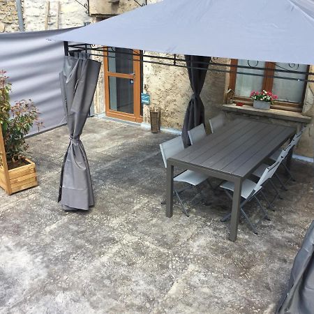 Gite Sur Loue Ornans Exteriér fotografie