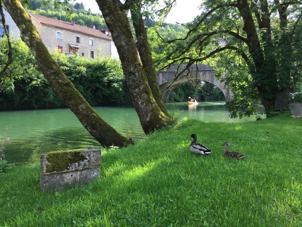 Gite Sur Loue Ornans Exteriér fotografie